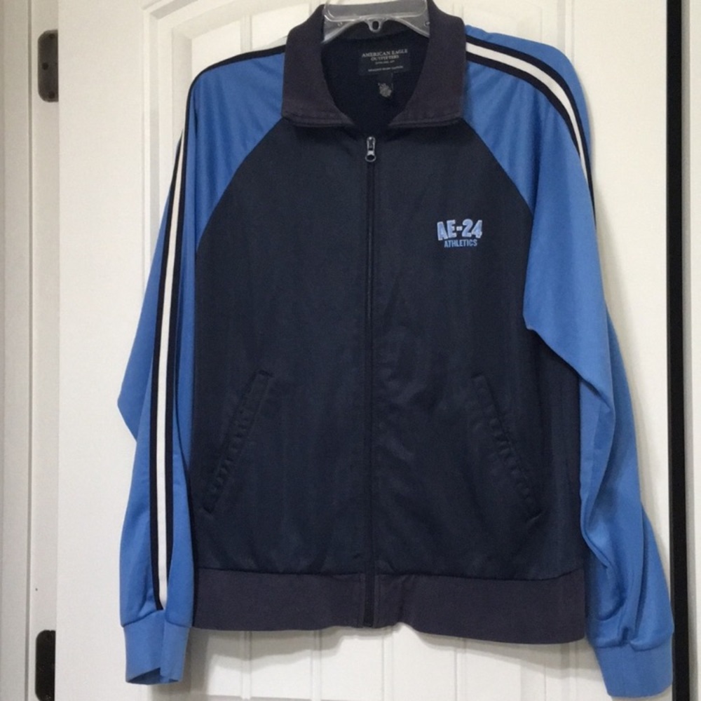 American Eagle athletics jacket - Picture 2 of 9
